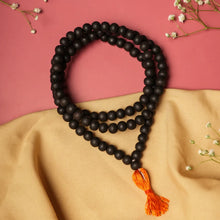 Load image into Gallery viewer, Powerful Karungali Mala for Protection, Success & Mental Strength