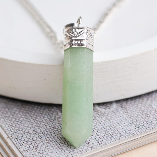 Green Aventurine Pendant – Healing Pencil Necklace for Prosperity, Luck & Positive Energy