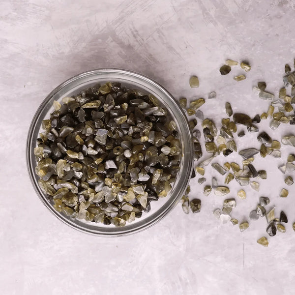 Labradorite Chips Stone – Symbol of Magic, Intuition, and Protection – Perfect for Decoration