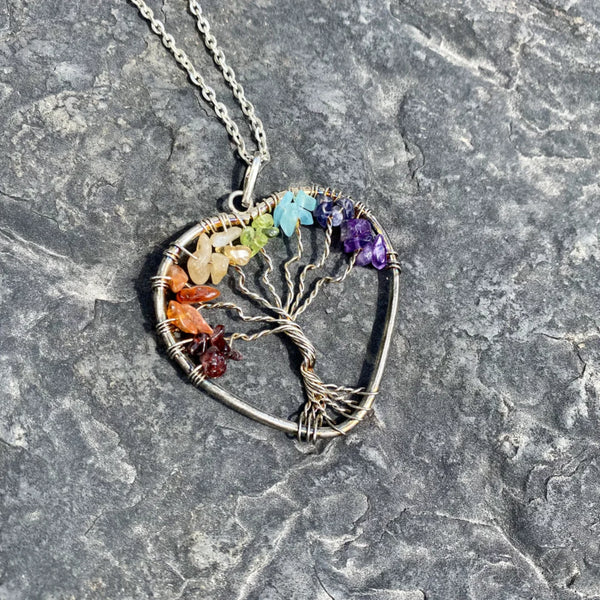 Heart-Shaped 7 Chakra Tree Pendant – Healing Crystals Necklace | Crystal Pendant Chain