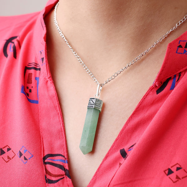 Green Aventurine Pendant – Healing Pencil Necklace for Prosperity, Luck & Positive Energy - Scale Reference | Natural Green Aventurine, Seven Chakra Crystal Pendant for Wealth & Abundance